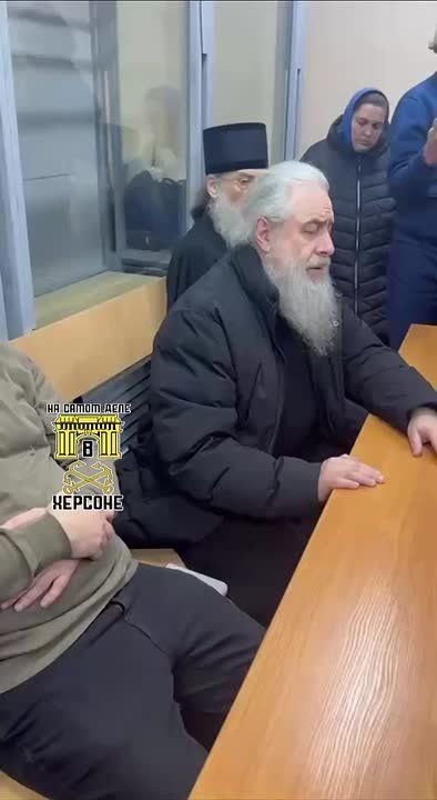 Митрополит Арсений, наместник Святогорской Лавры, заявил, что решение суда об отправке его в СИЗО на 60 дней не является поражением УПЦ