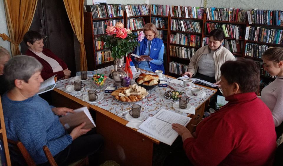 День народного единства, отмечаемый 4 ноября в России, — это праздник, посвященный сплоченности и единству нации