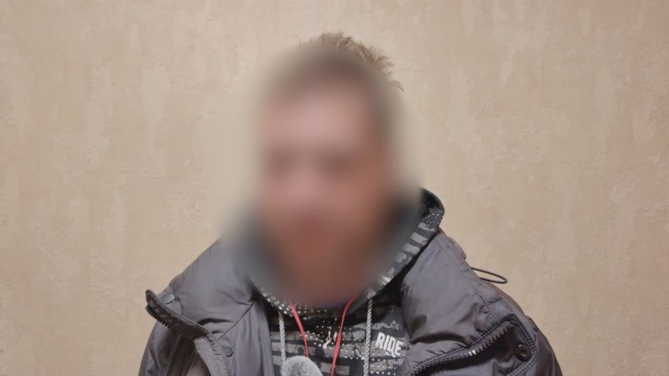 ФСБ России о пресечении противоправной деятельности, жителя Москвы, подозреваемого в госизмене