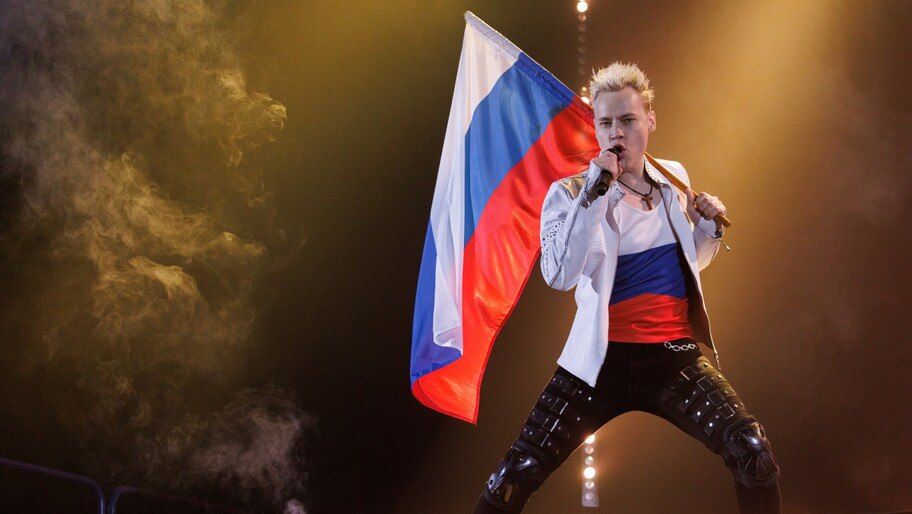 Shaman и Полина Гагарина стали лучшими исполнителями 2025 года