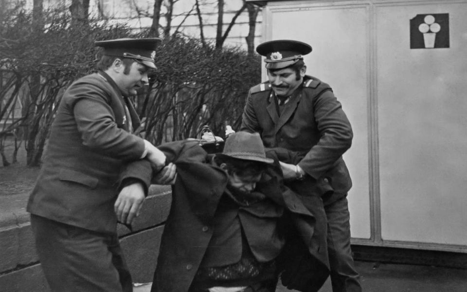 ������� ���� �������� ������������! 7 ������ 1902 ����, 120 ��� �����, � ������� �����������, ������ ����, �� ���������� ����� ������ ���������� �������������� (1855�1928) �������� ������ � ������ ������������ ��� ���������...