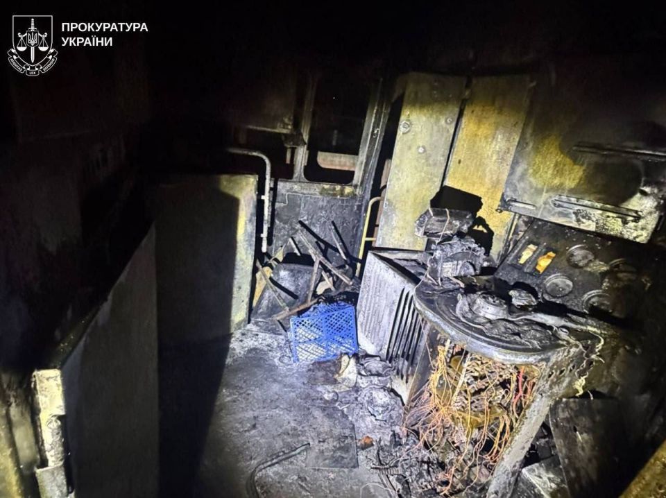 � �������� 16-������ ��������� ������ ��������� � ���� "������", ��� ������ � ������