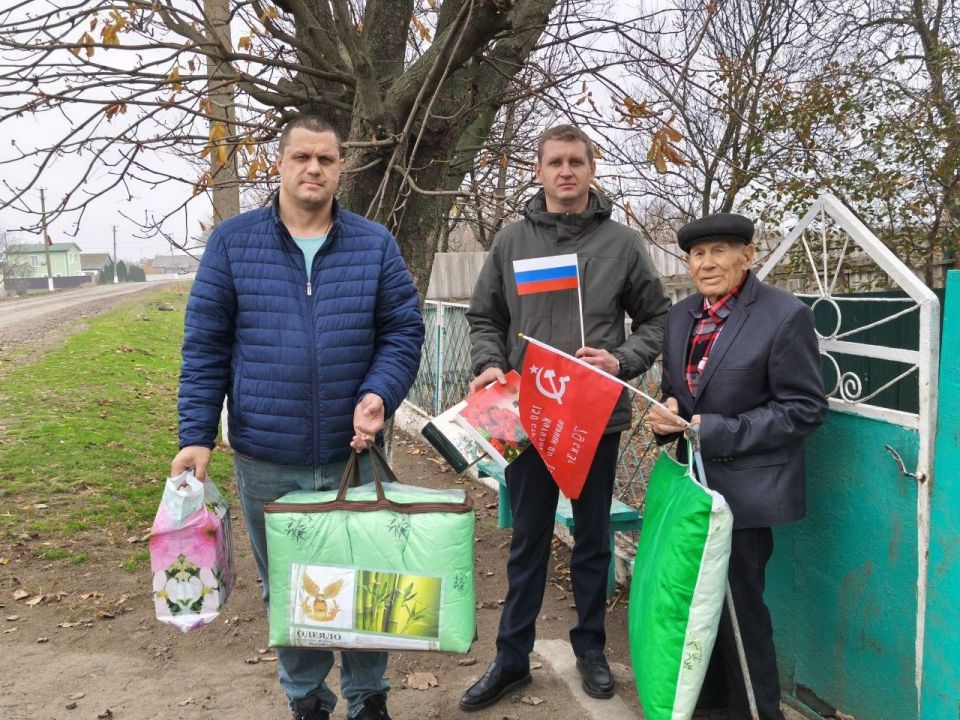 Рязанцы навестили участника Великой Отечественной войны из Великолепетихского округа