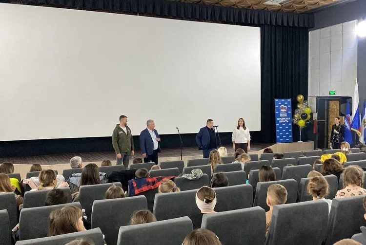 Вау-эффект в «России»: у линии СВО на Херсонщине запустили современный кинотеатр