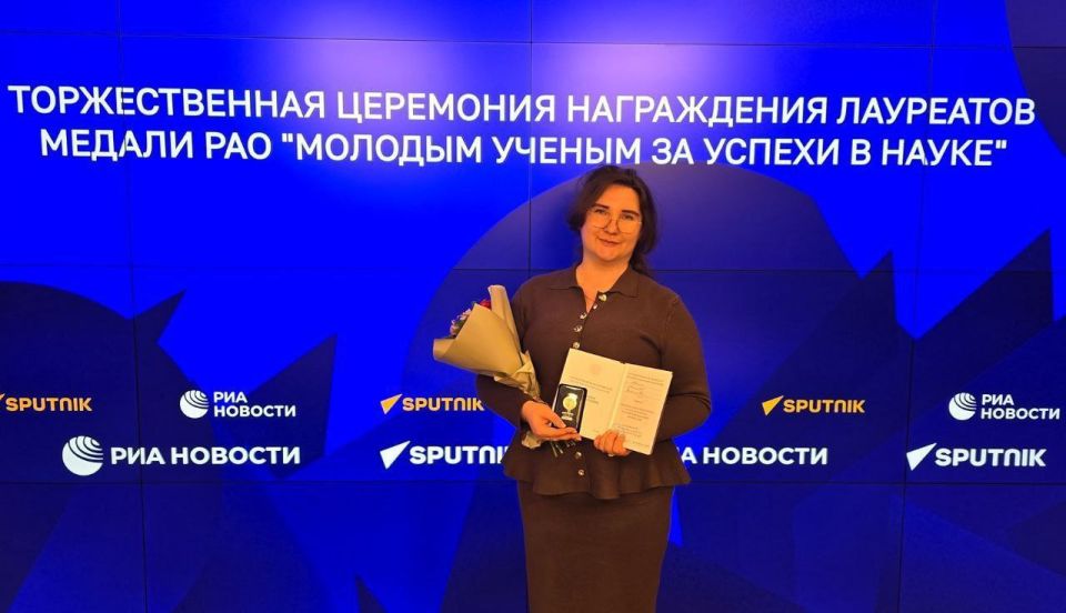 Владимир Сальдо: Поздравляю нашу землячку Татьяну Левченко — председателя Совета молодых учёных Херсонского педуниверситета — с высокой наградой!