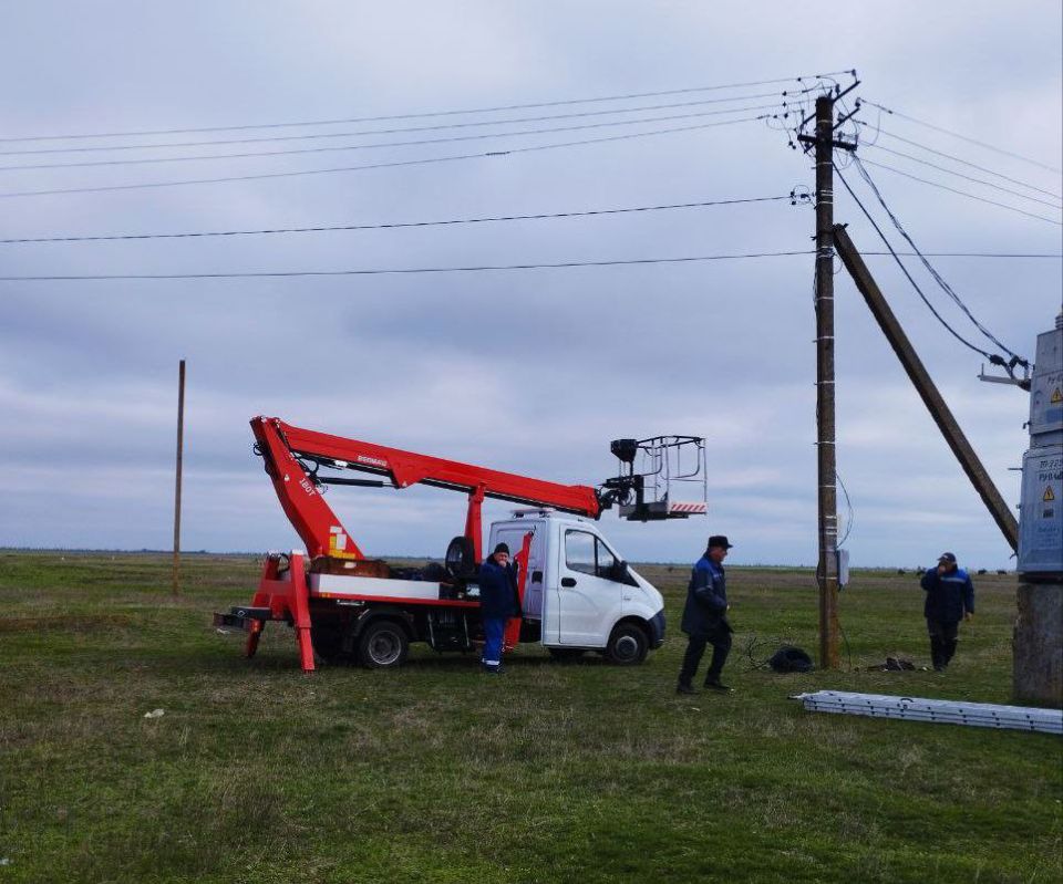 В Каховском округе восстанавливают уличное освещение