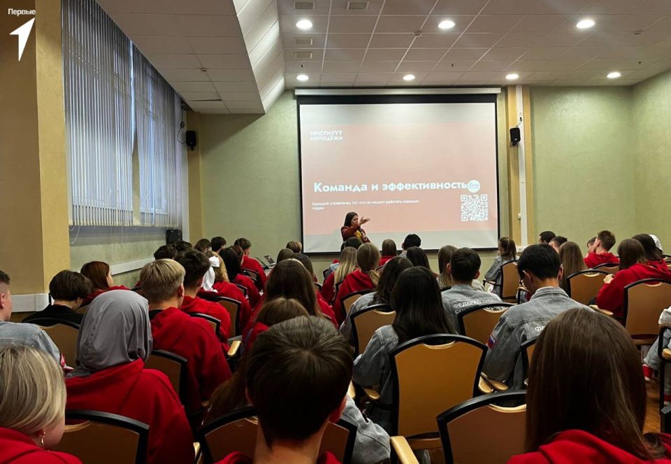 Активистка из Генического округа Светлана Кобзарь участвует в заседании федерального Совета Движения Первых