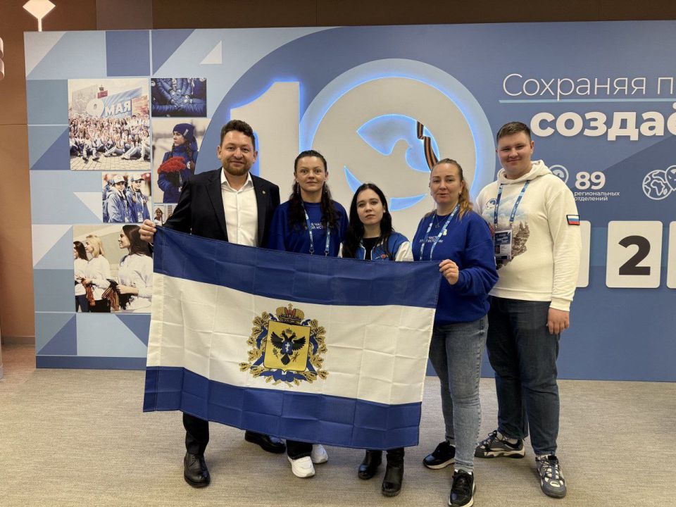 Руководитель коллектива Семёновского сельского Дома культуры приняла участие в итоговом форуме Международного волонтёрского корпуса 80-летия Победы в Москве