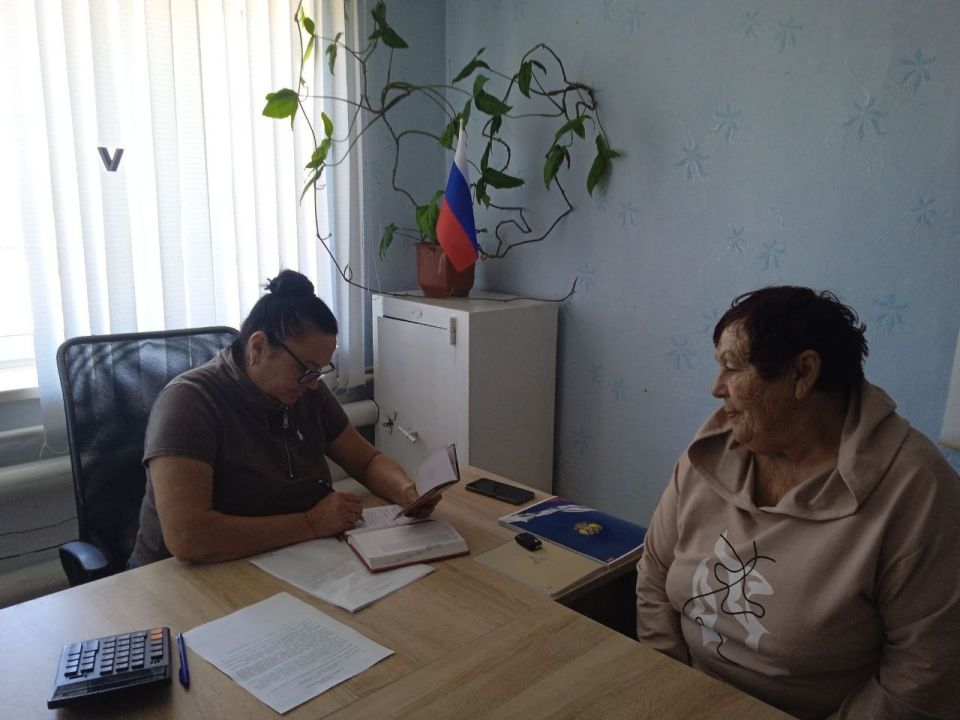 Выездные приемы депутатов Голопристанского МО – помощь в решении насущных проблем!