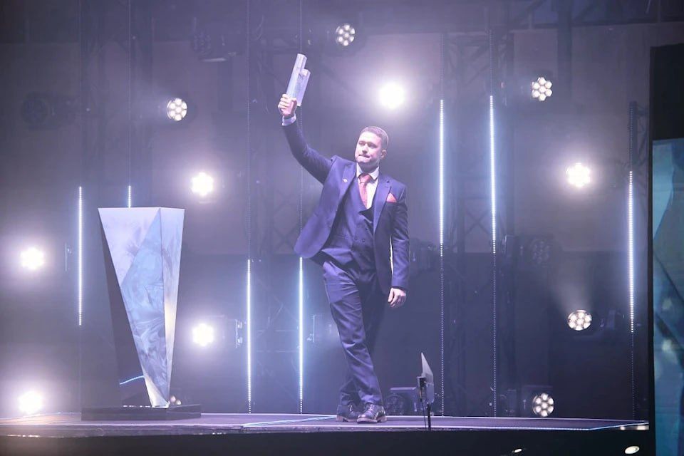 ������ ���������� ������� ������ � ������ ������������ �� ������ ������������� ���������