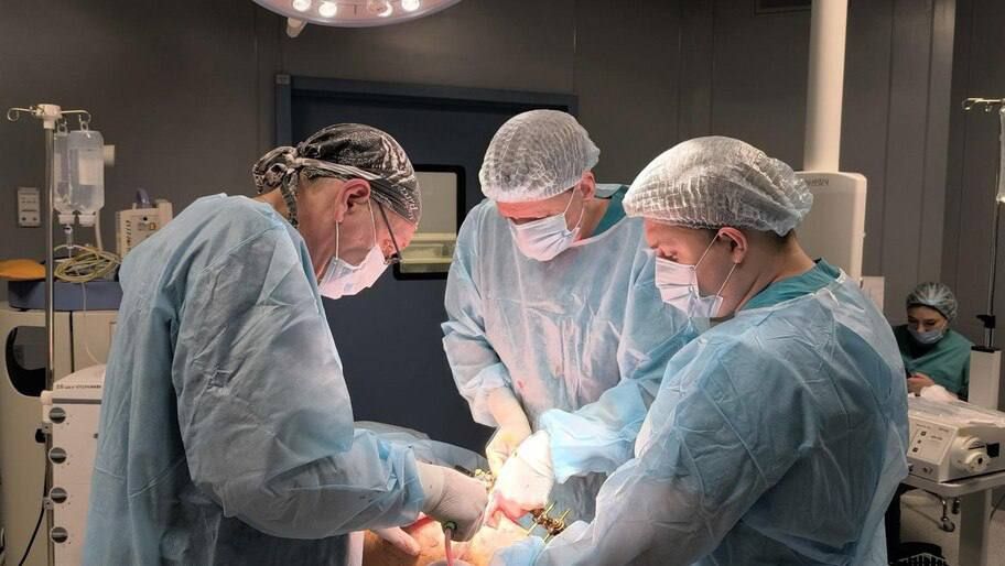 Краснодарские врачи помогли 14 детям Херсонской области