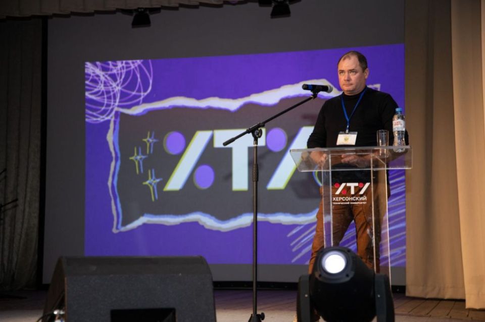 ХТУ представил проекты на технофоруме «АртПром»