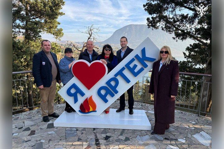 День Херсонской области провели в лагере «Артек»