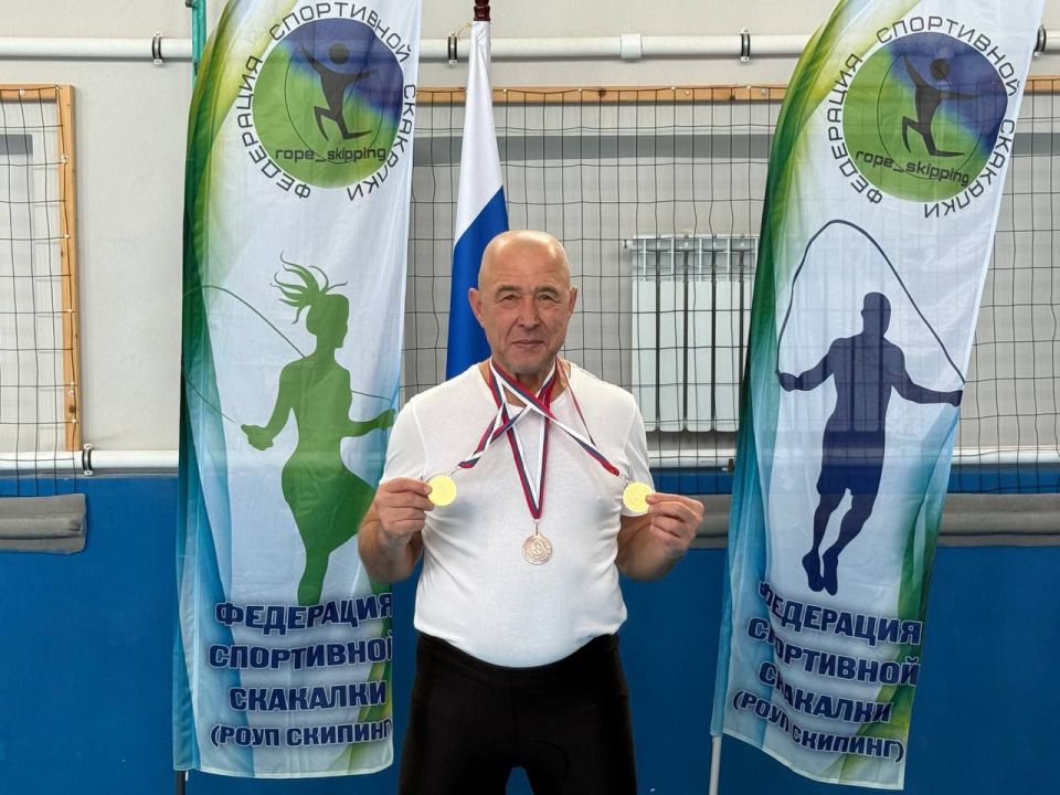 Каховский гиревик завоевал три призовых места на областном чемпионате по роуп скиппингу (спортивная скакалка)