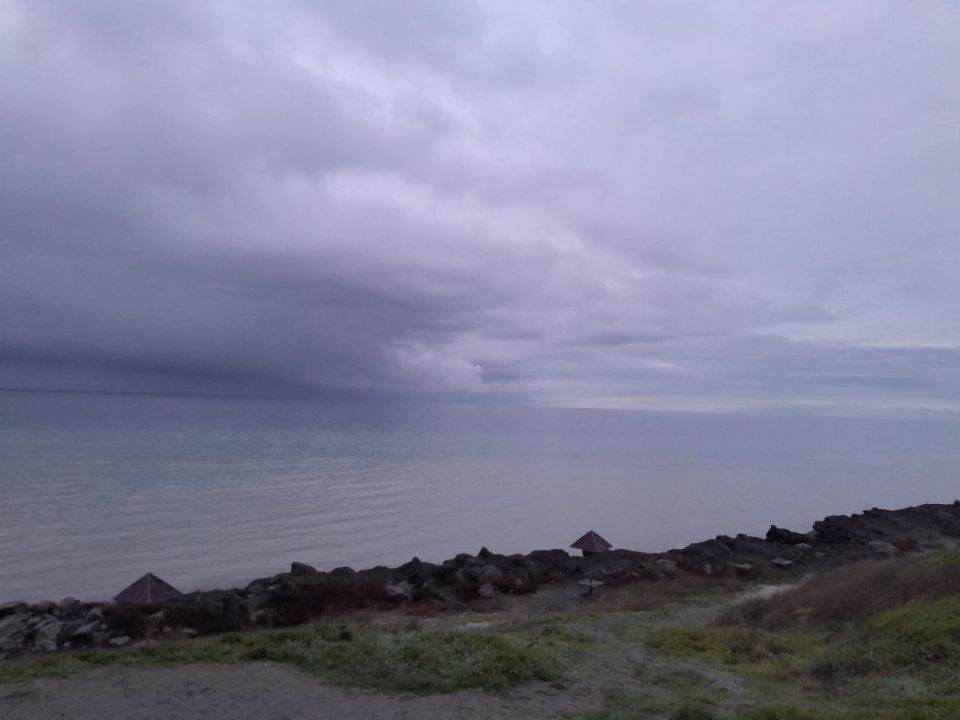 Доброе утро, Геническ!. Вот и наступило 2 декабря, друзья! Пусть этот день станет началом чего-то светлого и доброго, а настроение будет таким же теплым, как чашечка утреннего кофе