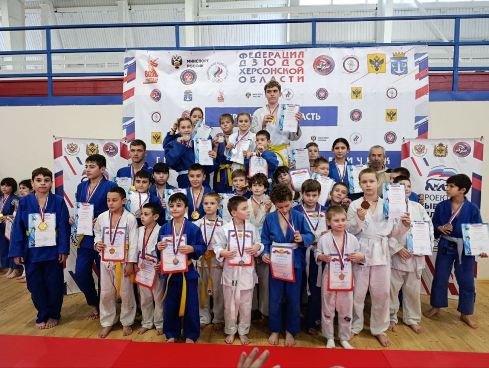 Генические спортсмены завоевали 44 медали на Первенстве Херсонской области