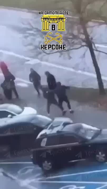 В Польше учитель обозвал украинских подростков «сволочью», а затем польские школьники напали на них возле училища