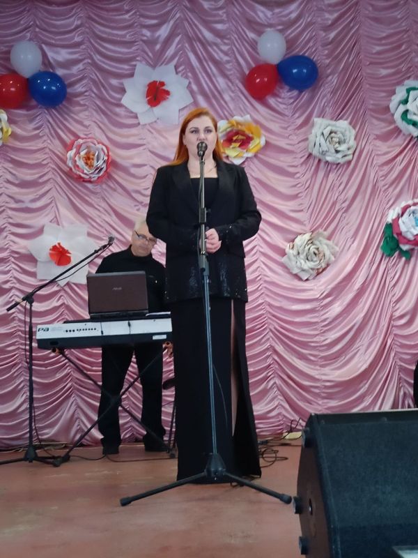 Праздничным концертом отметили день села Семеновка