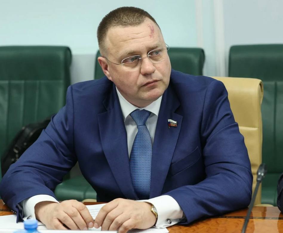 Энвер Абдураимов: Уважаемый Игорь Юрьевич! От всей души поздравляю Вас с Днем рождения!