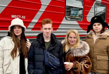 Юнармейцы Херсонской области отправились на встречу новым приключениям