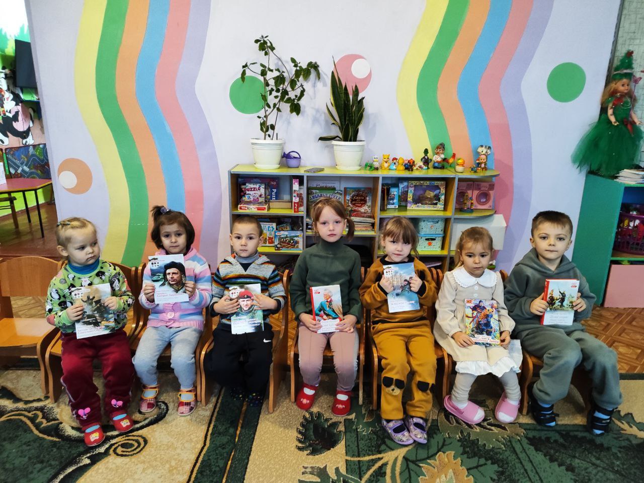 Ко Дню героев Отечества — новые книги для школьных и дошкольных библиотек!