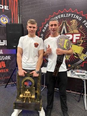 Золото Херсона: наши силачи берут штурмом Кубок Восточной Европы!