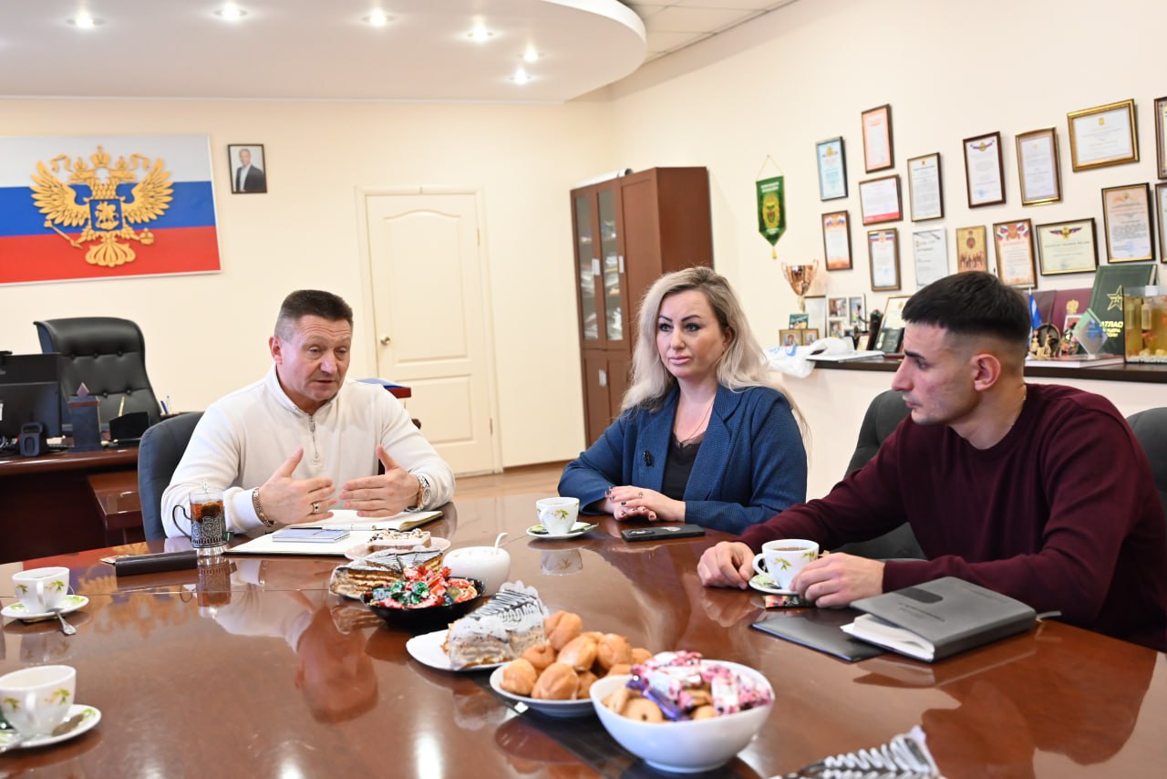 В Скадовске прошла встреча по решению вопросов помощи семьям военнослужащих