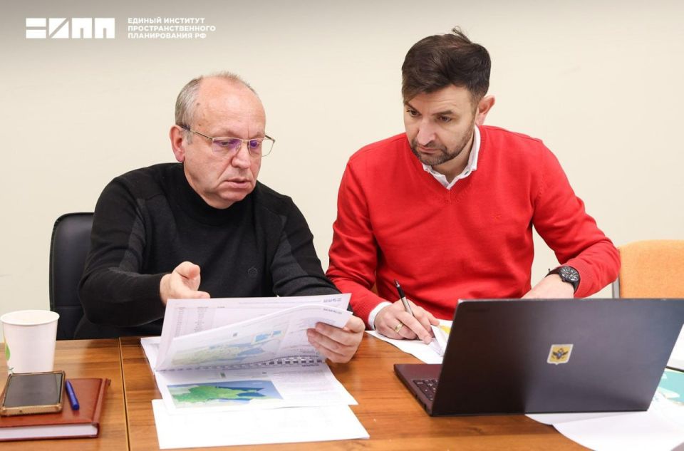 Голопристанский округ Херсонской области: развитие промышленности, сельского хозяйства, дорог и туристических маршрутов