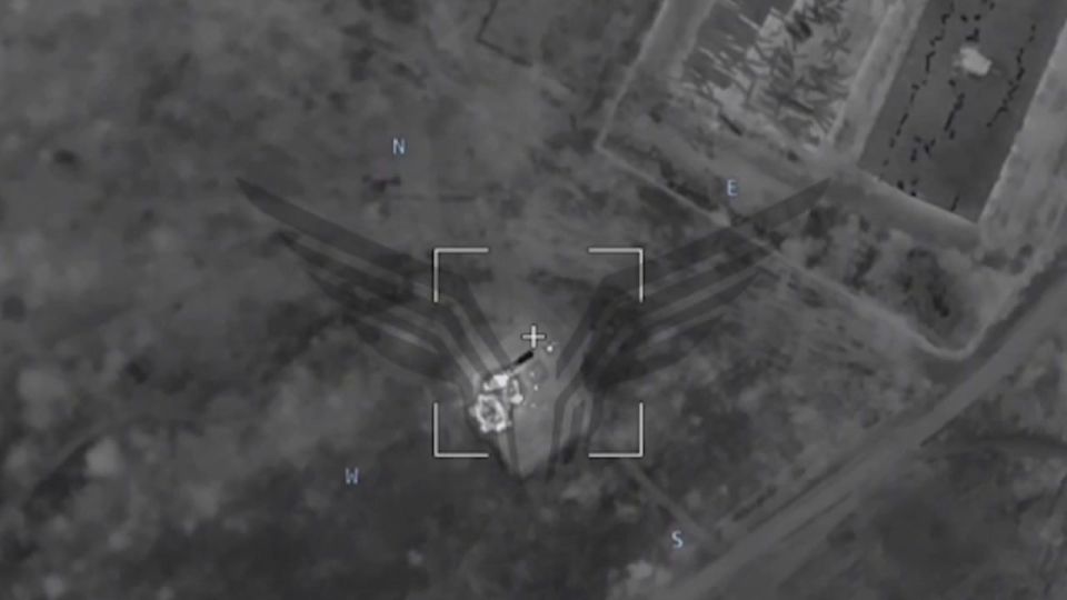 Энергетику вырубаем.. Операторы БАЛП центра "Рубикон" поражают прифронтовые газораспределительные станции и трансформаторные подстанции при помощи fpv дронов и ланцетов