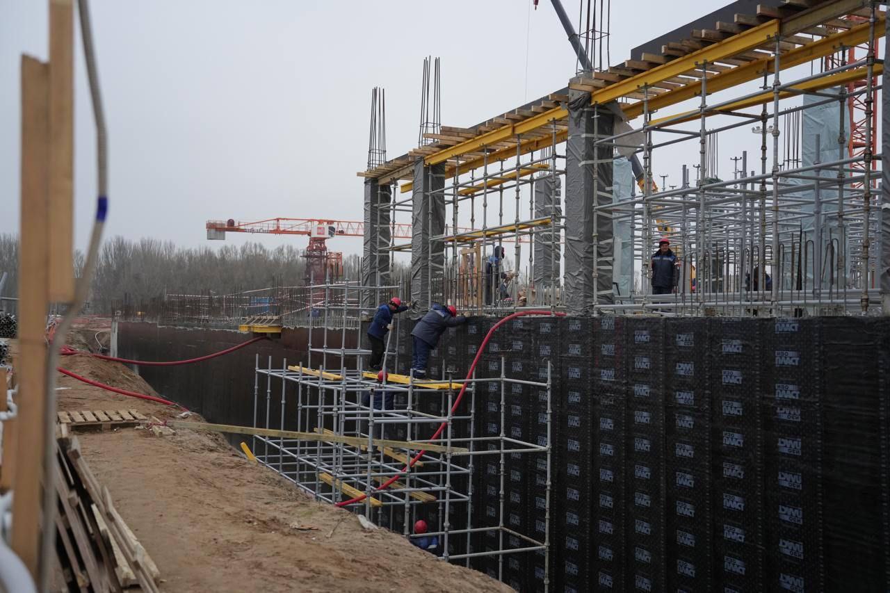 Марат Хуснуллин: в Мелитополе завершено строительство инфекционного корпуса педиатрического медцентра