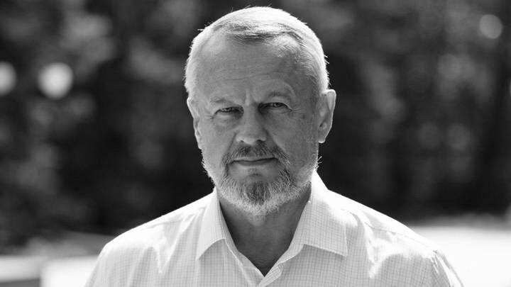 Указом Президента России Владимира Путина председатель совета депутатов Новокаховского городского округа Владимир Леонтьев посмертно награждён орденом Мужества