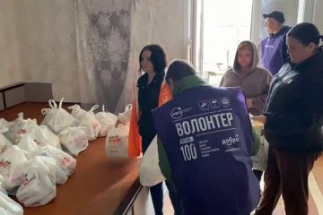 1,3 тонны гумпомощи доставили херсонцам в ноябре по линии Народного фронта