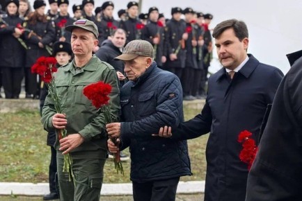 В Геническом округе прошла акция памяти в честь Дня героев Отечества