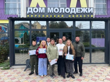 Тематический субботник "День помощи и улыбок"