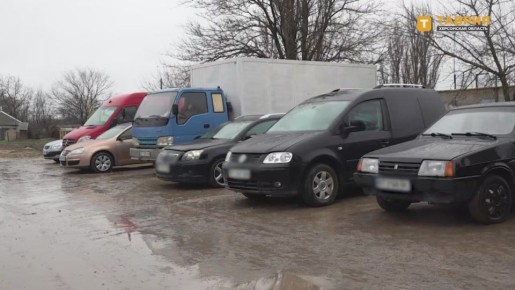 Более 70 процедур по перерегистрации автомобилей с украинского на российский учет ежедневно проводят в МРЭО ГИБДД Чаплинки