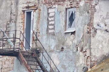 Появились фото последствий налета дронов ВСУ на Геническ