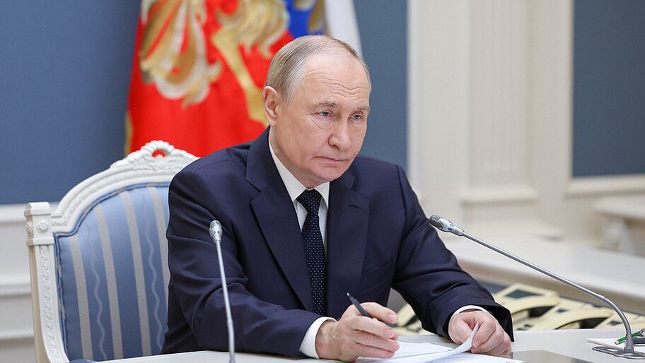 Путин рассказал о механизме новой семейной налоговой выплаты