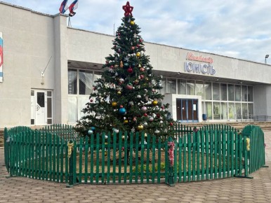 В Новой Каховке появилась главная ёлка!