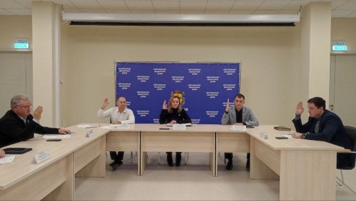 Рамиль Замалетдинов: Принял участие в заседании Комитета по финансам и бюджету под председательством Ольги Осипенко, где рассмотрели ряд федеральных законопроектов, касающихся налоговой политики