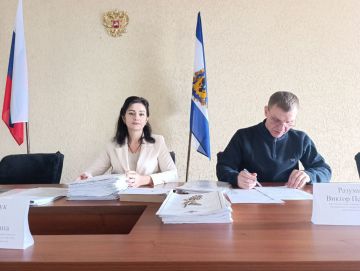 Состоялось плановое заседание комиссии по делам несовершеннолетних и защите их прав Генического округа