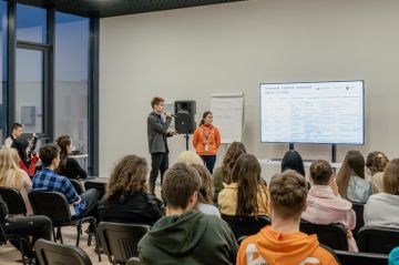 Старт масштабного проекта «Легенды Арабатской стрелки» прошёл на территории творческого посёлка «Счастливцево»