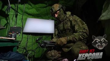 Запорожье. Расчёт БпЛА соединения ВДВ группировки войск «Днепр» скорректировал боевую работу артиллерии по объектам ВСУ Енот из Херсона