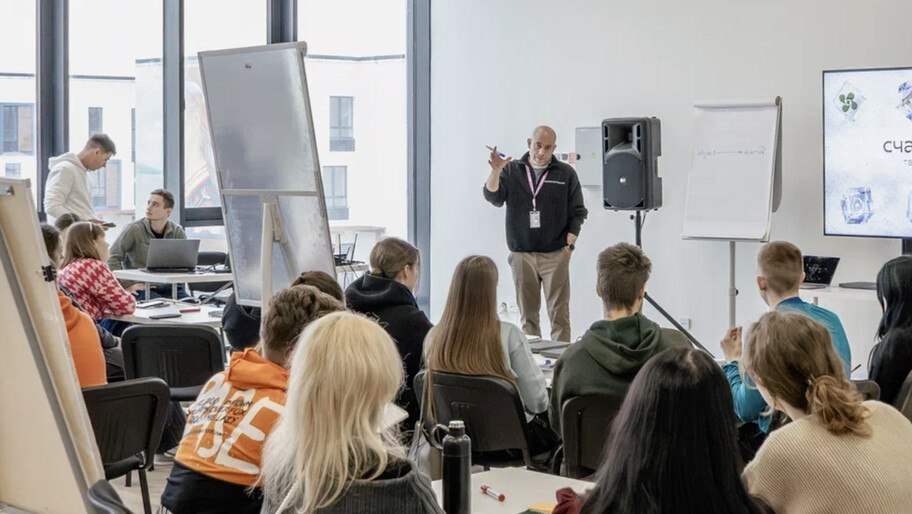 В творческом поселке «Счастливцево» прошла программа «Легенды Арабатской стрелки. Вызов»