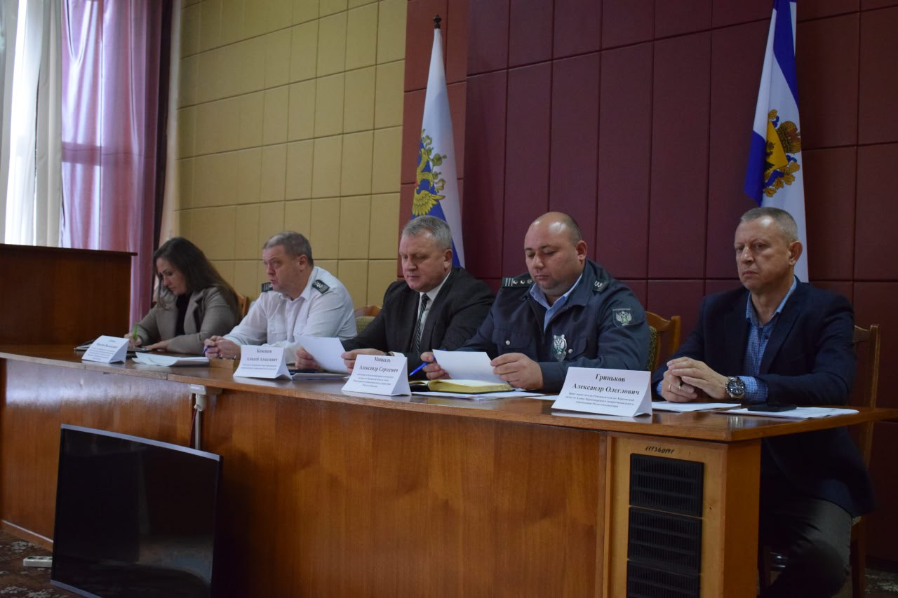 В Новотроицком муниципальном округе состоялось важное совещание, организованное Азово-Черноморским межрегиональным управлением Федеральной службы по ветеринарному и фитосанитарному надзору
