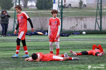 #КубокСодружества 17.12.2025 Самые яркие моменты сегодняшних матчей можно посмотреть в альбоме ВКонтакте!