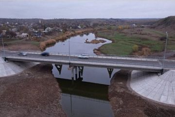 На Херсонщине отремонтировали мост через Каховский канал