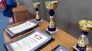 Межведомственный турнир по мини-футболу в честь 35-летия МЧС России