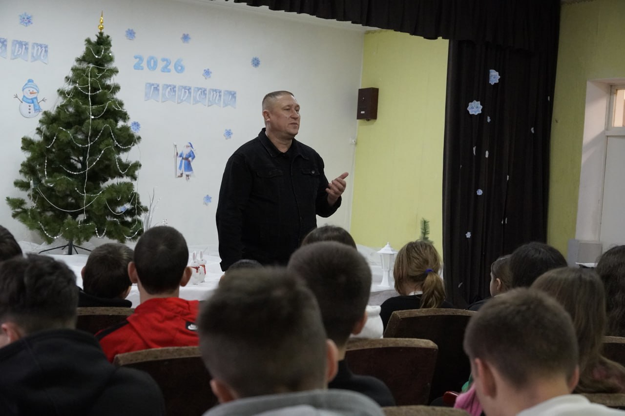 В селе Ровное прошло занятие по безопасности на дорогах в зимний период