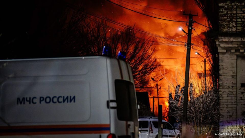 Один человек погиб, шесть пострадали в результате атаки украинских БПЛА в Херсонской области, сообщил губернатор региона Сальдо