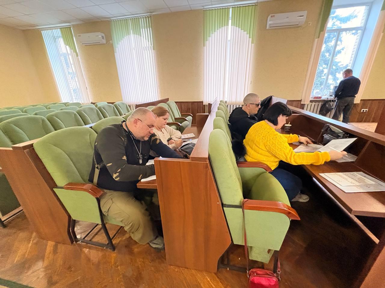 Центр «Мой бизнес» провел встречу для адресатов отделения филиала фонда «Защитники Отечества» в Геническе